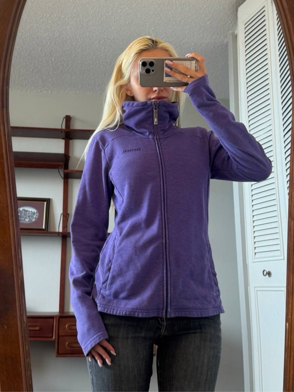 Bench Zipper in Purple